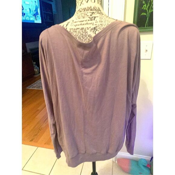 License Plate Scoop Neck Tee - Picture 3 of 6